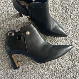 Vince Camuto Black Pointed-Toe Ankle Booties with Buckle